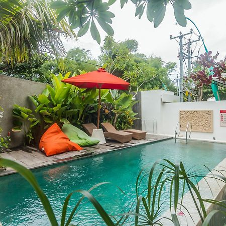 Zen Rooms Seminyak Kayu Jati Екстер'єр фото