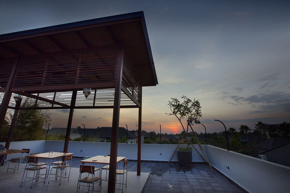 Zen Rooms Seminyak Kayu Jati Екстер'єр фото
